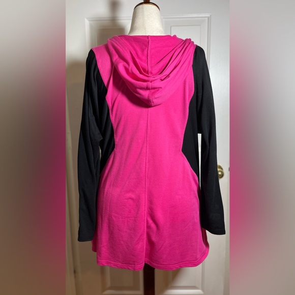 Livi Active Vibrant Pink and Black Women’s Hoodie - Picture 5 of 7